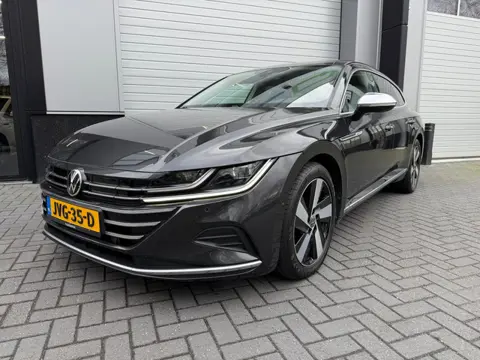 Volkswagen Arteon Shooting Brake 1.4 TSI eHybrid SOH 99% Elegance Business+ / Panorama / 360 / Carpl