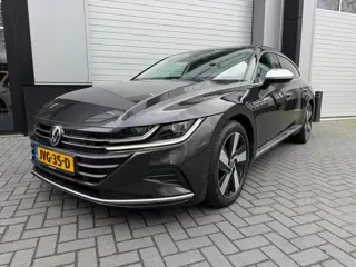 Volkswagen Arteon Shooting Brake 1.4 TSI eHybrid SOH 99% Elegance Business+ / Panorama / 360 / Carpl