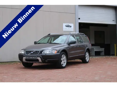 Volvo XC70 2.5 T AWD AUTOMAAT YOUNGTIMER 7-persoons