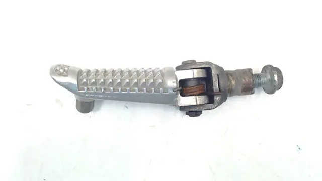 VOETSTEUN LINKS Suzuki GSX R 750 2001 - 2003