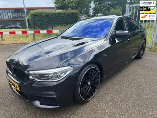 BMW 5-serie M550i xDrive High Exe 550PK B&O Performance Pack