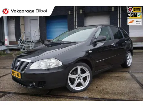 Fiat Croma 2.2-16V Emotion