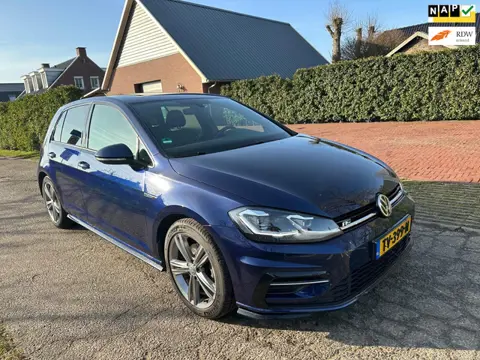 Volkswagen Golf 1.5 TSI Highline Business R line rline