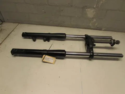 VOORPOTEN COMPLEET Hyosung Comet 650 2003 - 2006