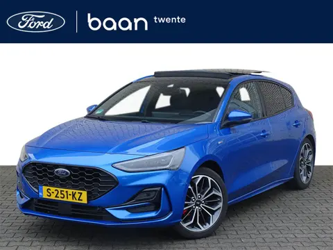 Ford Focus 1.0 Turbo 125pk Mild Hybride ST Line X | Winter Pack | Driver Ass. pack | Panorama dak | 