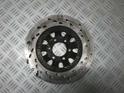 ACHTER REMSCHIJF Suzuki GSX 1100 EF ES 1982 - 1986