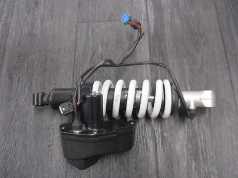 ACHTER SCHOKBREKER BMW R 1200 RT 2003 - 2009