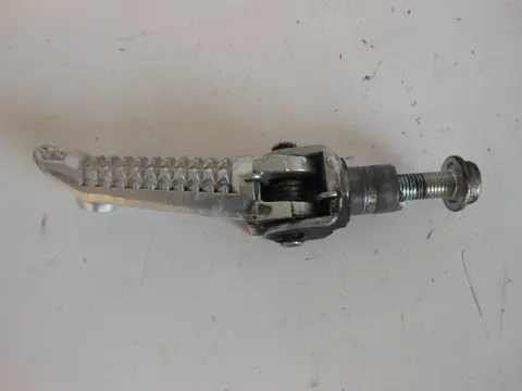 VOETSTEUN LINKS Suzuki GSX S 1000 2015 - 2016