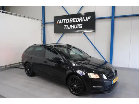 Skoda Octavia Combi 1.5 TSI Greentech Sport Business - N.A.P. Airco, Cruise, Navi, PDC, Trekhaak.