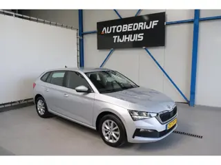 Skoda Scala 1.0 TSI Ambition - N.A.P. Airco, Cruise, PDC, Trekhaak.