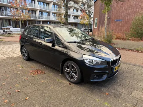 BMW 2-serie Active Tourer 216d Centennial High Executive Euro 6 NW APK