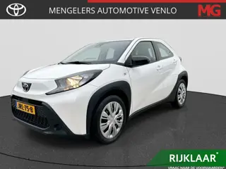 Toyota Aygo X 1.0 VVT-i MT Play RIJKLAAR | Airco | Camera | Cruise Control Adaptief | Navi via App