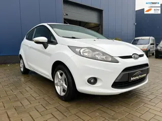 Ford Fiesta 1.25 Titanium / CLIMATE CONTROL / LM VELGEN