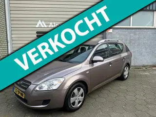 Kia Cee'd Sporty Wagon 1.6 X-tra Dealer onderhouden / Airco / Trekhaak / NAP / APK 12-2026