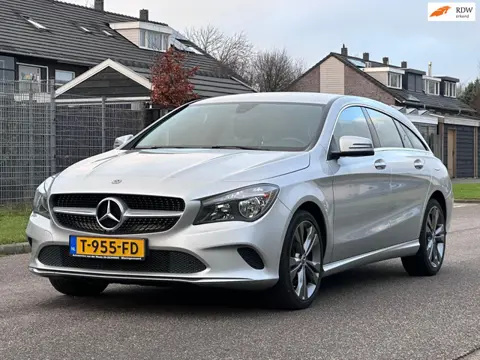 Mercedes-Benz CLA-klasse Shooting Brake AMG 180 Business Solution AMG Automaat*Achteruit camera*Navi