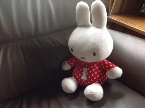 Nijntje knuffel, met muziek - 40 cm