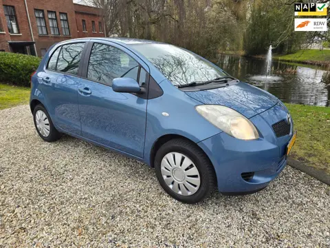 Toyota Yaris 1.3 VVTi Sol 5-deurs AIRCO *apk:02-2027*