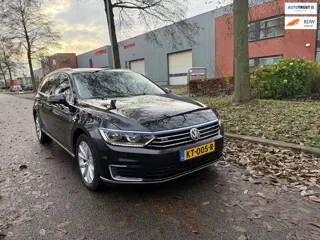 Volkswagen Passat Variant 1.4 TSI GTE Connected Series Plus AUTOMAAT
