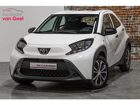 Toyota Aygo X 1.0 VVT-i MT Play | Adaptive Cruise Control | Apple Carplay | DAB+