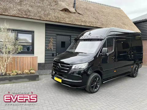 Mercedes-Benz Sprinter 319 1.9 CDI L2H2 RWD