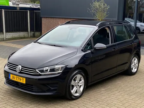 Volkswagen Golf Sportsvan 1.2 TSI Highline NIEUWSTAAT NAVI CLIMA PDC TREKHAAK STOELVERW