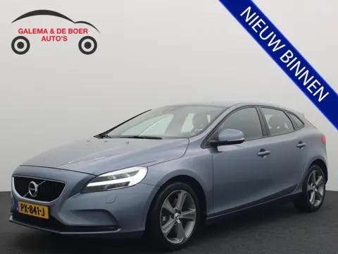 Volvo V40 1.5 T3 Nordic+ AUTOMAAT / TREKHAAK / FULL LED / STANDKACHEL / STOELVERW / NAVI / CLIMA / P