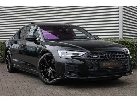 Audi A8 60 TFSIe B&O Adv. l Volleder l Trekhaak l Head-up