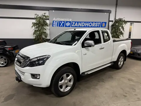 Isuzu D-max 2.5 Extended Cab LS (bj 2017, automaat)