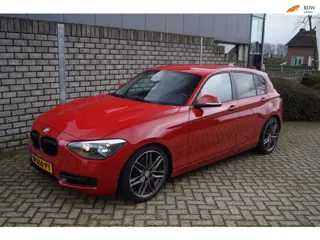BMW 1-serie 116i EDE Executive Sport Line Sportstoelen 5 Deurs Airco 4 X Elektrische Ramen Cruise 2x