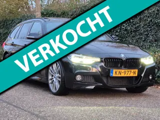 BMW 3-serie Touring M Sport X-drive Apple CarPlay Panorama dealer onderhouden NAP 320i xDrive M Spor