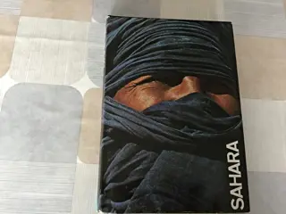 BOEK V. SAHARA DE STILTE IS DE TAAL V.D.WOESTIJN TOP boek