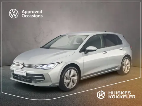 Volkswagen Golf Life Edition 1.5 eTSI 115pk DSG Automaat Adaptive cruise control, Achteruitrijcamera