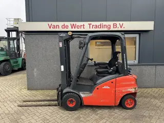 Linde H20T Triplo 460 Freelift / Sideshift LPG 2008