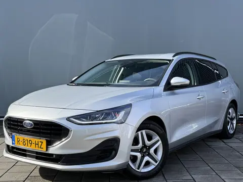 Ford FOCUS Wagon BWJ 2022 | 1.0T 126PK Hybrid Titanium | TREKHAAK | FULL LED | CLIMA | NAVI | PDC | 