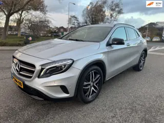 Mercedes-Benz GLA 180 / automaat / navi / cruise.control / camera / elek.pakket / pdc / lmv / leder 