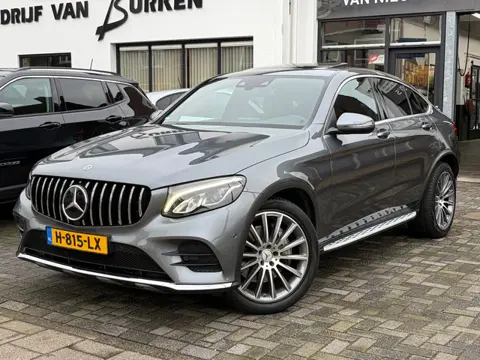 Mercedes-Benz GLC-klasse Coupé 250 4MATIC Edition 1 AMG, Panoramadak, Elek. trekhaak, Stoelverwarmin