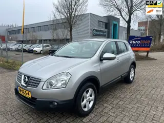 Nissan Qashqai 2.0 Tekna Premium - NIEUWE APK - NETJES !