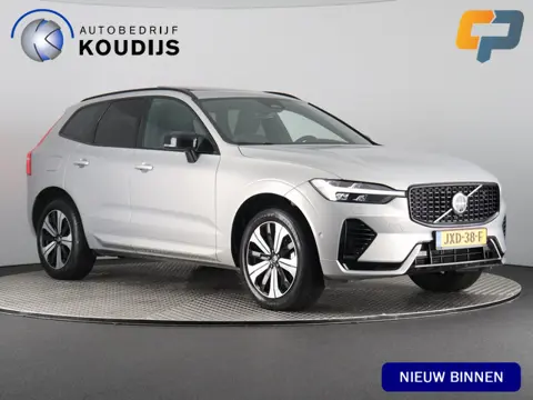 Volvo XC60 2.0 T6 Plug-in hybrid AWD Plus Dark (Pano / 360 Cam / H&K / Winterpakket)