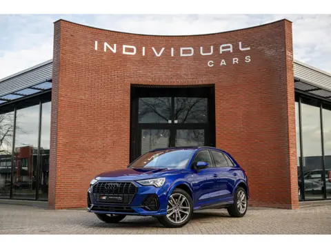 Audi Q3 45 TFSI e S-line INDIVIDUAL Audi Exclusive Lak
