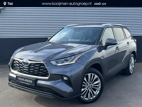 Toyota Highlander AWD 2.5 Hybrid Executive 7 persoons Trekhaak - trekgewicht 2.000kg geremd, AppleCa