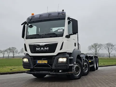 M.A.N. 41.360 TGS 8x4 translift chain