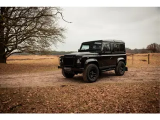 Land Rover Defender 2.2Tdci Station Wagon (bj 2012)