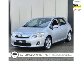 Toyota Auris 1.8 Full Hybrid Limited / Dealer onderhouden / Trekhaak /