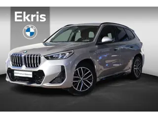 BMW X1 sDrive20i | M Sportpakket | Stoelverwarming | Achteruitrijcamera | Trekhaak