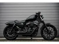Harley Davidson XL 883 N Sportster Iron 5HD Black Edition Navigatie