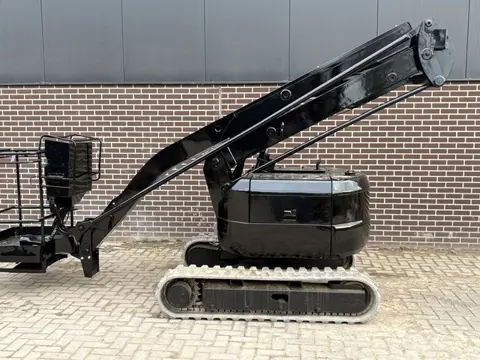 Hoogwerker rupshoogwerker hitachi hx64b