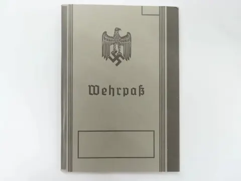 Duitsland,WWII,Wehrmacht,Wehrpas,Dokument