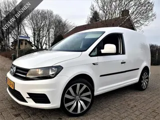 Volkswagen Caddy TSI 102pk met Airco, Cruise en Vele Opties !