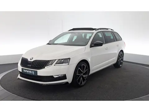 Škoda Octavia Combi 1.5 TSI Greentech Sport Business | Pano | Led | Stoelverwarming
