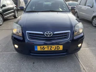 Toyota Avensis 2.4 VVTi Luna AUTOMAAT Nette auto loopt en rijdt 100%